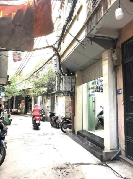 Cần bán nhà Ba Đình 36m2, 4 tầng, ngõ nông, gần ô tô, giá chỉ 6.2 tỷ