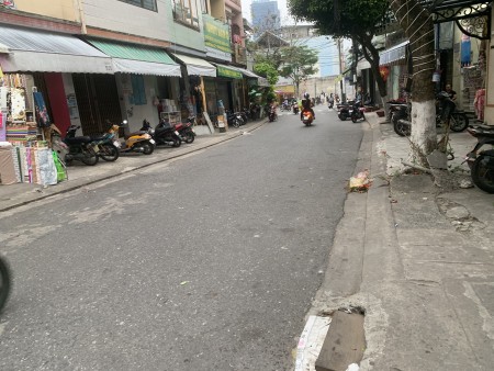 Nhỉnh 3 tỷ, nhà ngay Chân Cầu Rồng, Cô Giang, Hải Châu, Đà Nẵng