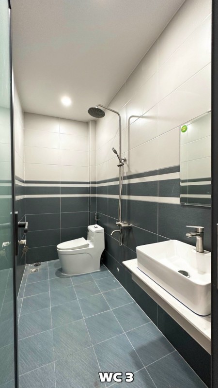 Cần bán nhà 1 trệt 2 lầu, diện tích 99.8m2 (7.5*14), thổ cư 60m2, liên hệ 0384329615