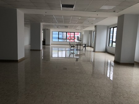 BQL cho thuê sàn văn phòng hạng B Liễu Giai Tower - Ba Đình DT: 100, 200, 300, 500m2