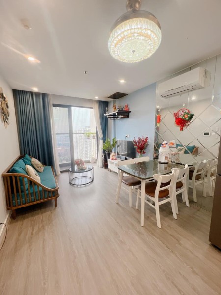 Chuyển nhượng gấp căn hộ 1n+1, 1 vệ sinh, diện tích 47m2 tặng nội thất giá