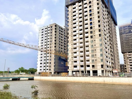 Chính chủ chuyển nhượng lại căn hộ 2PN1WC MT Eastmark City mặt tiền Vành Đai 3 giá 3.05 Tỷ