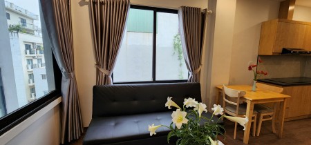 Cho thuê căn 1 ngủ 32 Tô Ngọc Vân, Tây Hồ