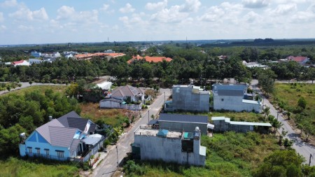 Ngộp ngân hàng cần bán lô đất mặt tiền đường thông ra DT741, cách ngã tư Bến Trám 500m