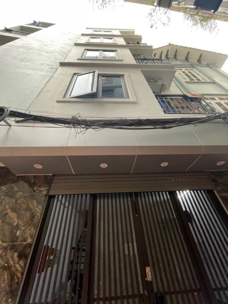 Bán nhà trung tâm Cầu Giấy mặt tiền 15m giá bán 19 tỷ