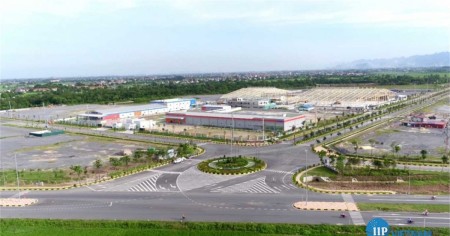 Bán đất làm nhà xưởng, kho bãi, mặt đường Hồ Chí Minh huyện Yên Thủy Hòa Bình giá rẻ