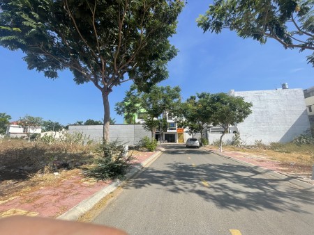 Bán lô đất khu k1 100m2 giá 2.7ty