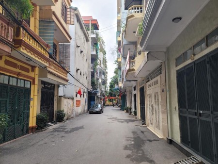 Nhà phân lô quận Thanh Xuân, 7 tầng thang máy, mặt tiền 4m, giá chỉ 6,35tỷ