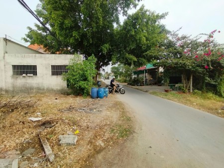 Bán lô đất 162m full thổ 1/ đường TL15 Phú Hòa Đông Củ Chi GIÁ 1ty380