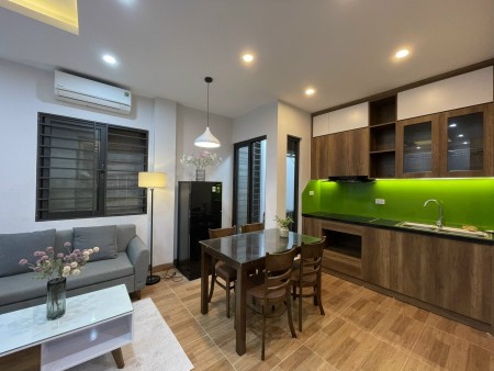 Tòa CCMN đối diện Royal City 56M2 x 7T 11PKK doanh thu 700 triệu/ năm giá 9.3 tỷ