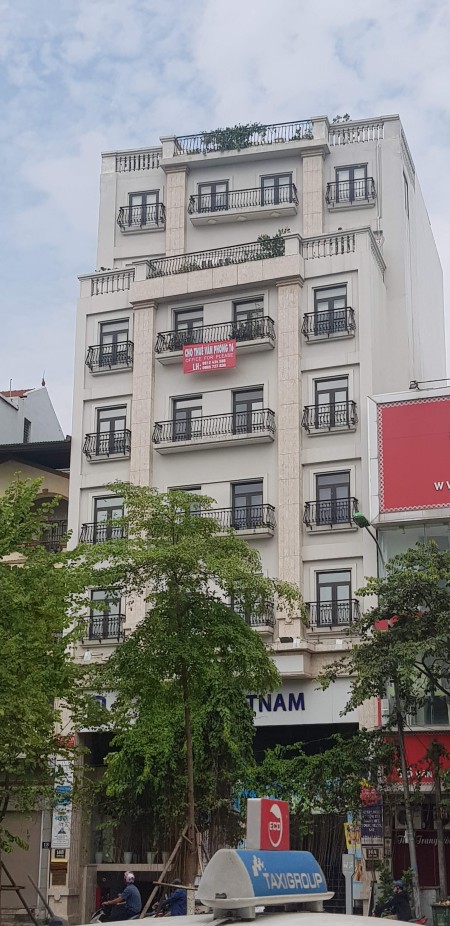 Còn 1 sàn văn phòng cho thuê 200m2 Xuân Phong Bulding ngay sát ĐSQ Nhật Bản, Ba Đình