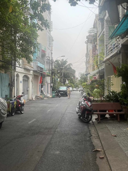Bán nhà hẻm xe tải - Phường 25, quận Bình Thạnh - 37m2 - Giá 5.x tỷ