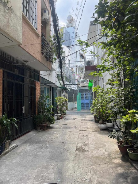 Nhỉnh 3 tỷ có ngay nhà hơn 20M2 nằm ngay trung tâm phường 7 Bình Thạnh