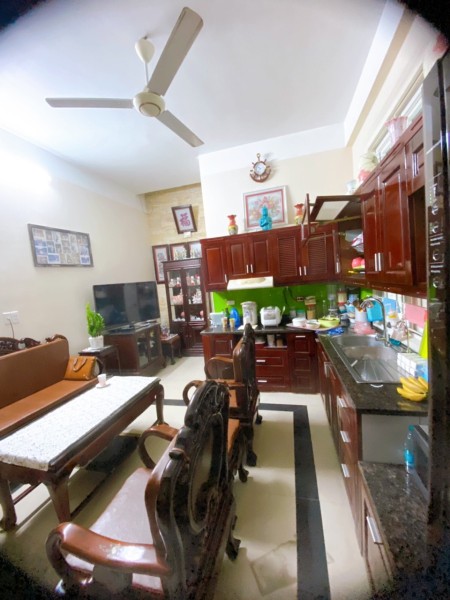 Bán nhà ngõ 34 Âu Cơ, nhà dân, 50m2, 4 tầng, 5,8 tỷ