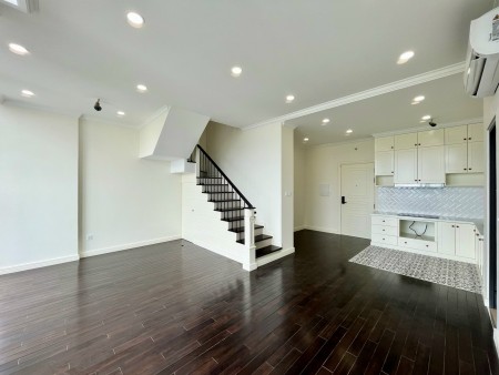 Căn hộ Duplex, gần TTTM Vincom Thủ Đức, diện tích 160M2 + Chổ đậu oto, giá 6.5 tỷ