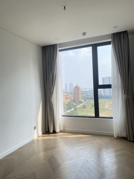 Lầu cao view đẹp yên tĩnh thoáng mát – Lumiere 2PN 28 triệu