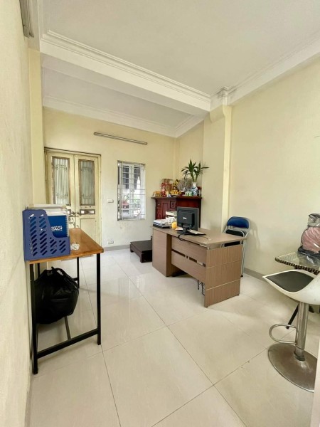 Bán nhà Yên Nghĩa, Hà Đông, Dt 40m2, 5 tầng, nhà đẹp ở ngay, gần kdt Đô Nghĩa giá 3 tỷ 6.