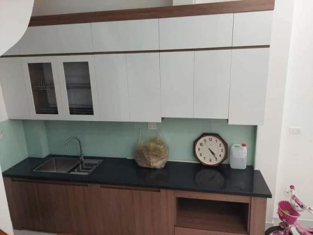 Hoàng Hoa Thám, Nhà mới ở thích, Ngay sát phố, 40m2x5T 5.9 tỷ
