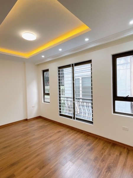 Bán nhà phố Khương Trung full tiện ích 42m2, 5.88 tỷ