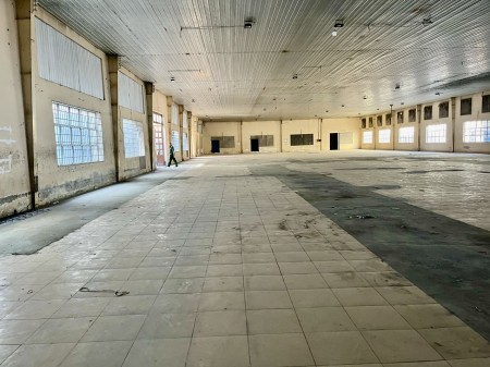 Cho thuê kho quận Tân Bình 3.800m2. Cộng Hoà. Pccc đầy đủ. 120k/m2.
