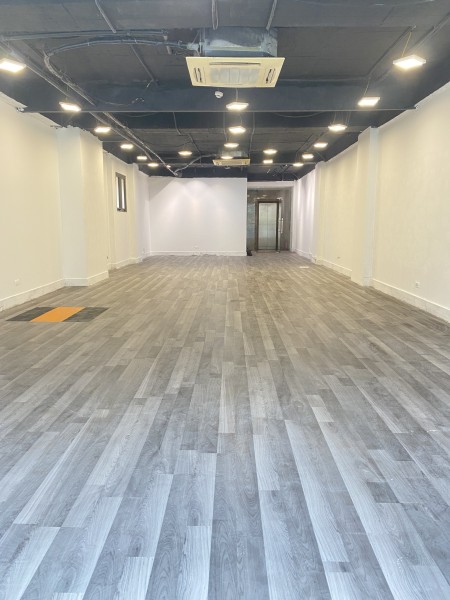 Cho thuê 115m2 sàn văn phòng, sapa, lớp học, phòng tập yoga tại mặt phố Tuệ Tĩnh - Quận HBT