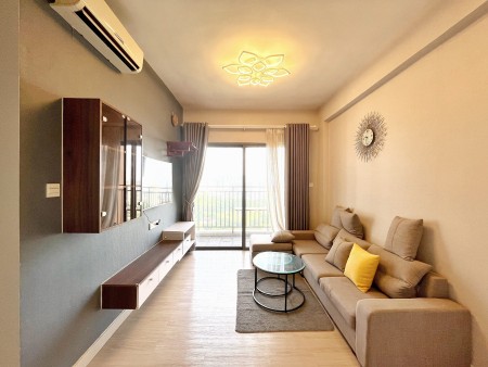 Bán 2pn Full nội thất giá rất tốt chỉ 4 tỷ ban công rộng thoáng 73m2 View Landmark 81