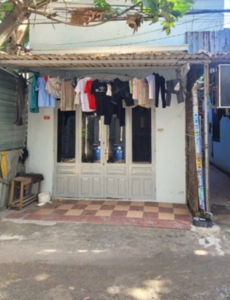 Dãy 8 phòng trọ và 1 kiot, diện tích 129m2, đương bê tông 5m, tại Tân Đông Hiệp