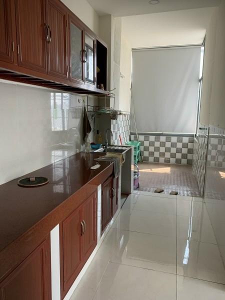 Bán căn hộ căn góc 75m2 chung cư Nhiêu Lộc C, Quận Tân Phú