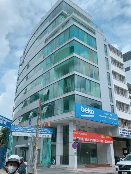 Văn phòng cho thuê 220m2, 55m2 Tại Phú Nhuận giá thuê 55Tr/T