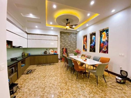 Bán nhà mặt phố Nguyễn Khang, Yên Hòa, Cầu Giấy. Diện tích 55m2 x 6 tầng.