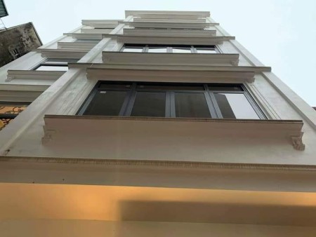 Bán nhà đường Hồ Tùng Mậu, diện tích 64m2, nhà 4 tầng giá 9.6 tỷ