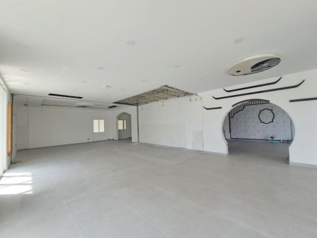 Văn phòng Sala saritown 200m2 - Lầu 2 giá 69 triệu/ tháng