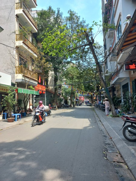 Bán nhà Hoàng Văn Thái, diện tích 39m2 - 12.35 tỷ