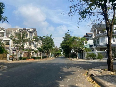 Bán gấp đất 6x26 kdc Khang Điền Dương Đình Hội giá giảm mạnh còn 9,5 tỷ