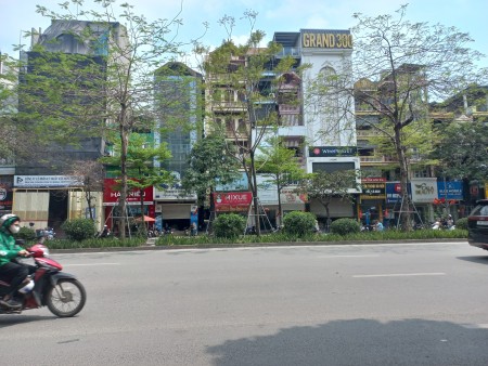 Cần bán nhà mặt phố Nguyễn Trãi, Thanh Xuân 37m2, 3 tầng, 7.2 tỷ.
