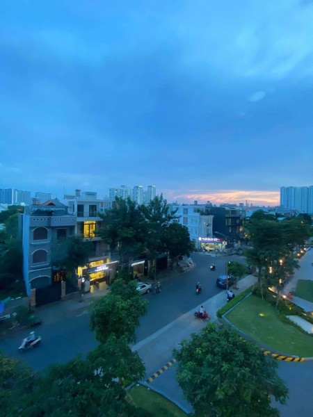 Đi đến slide 8