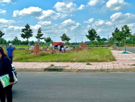 Bán đất sổ hồng riêng Trung Tâm Thị Trấn Thủ Thừa, Long An 100m2
