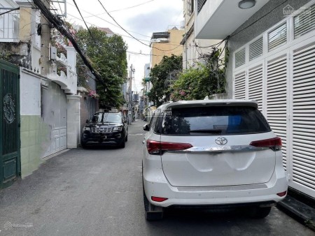 Chính chủ bán gấp nhà hẻm xe hơi Nguyễn Đình Chiểu, 4x16 trệt 3 lầu giá 12tỷ5 TL