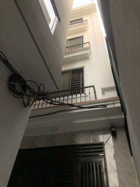 Bán nhà 5 tầng - 32m2 - 3pn giá 2,55 tỷ. Gần KĐT Đô Nghĩa - ĐH Phenika.