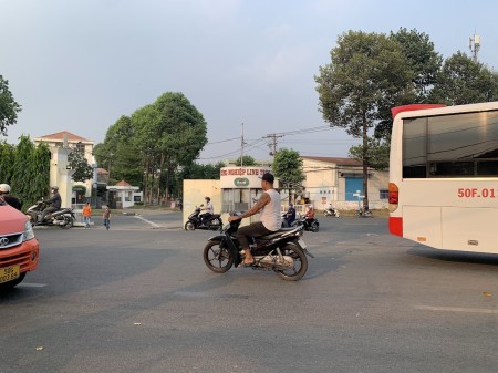 Đi đến slide 2