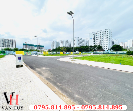Chính chủ gởi bán 56.2m2 (4 x 14.05m) đất phường An Lạc, quận Bình Tân. Sổ riêng
