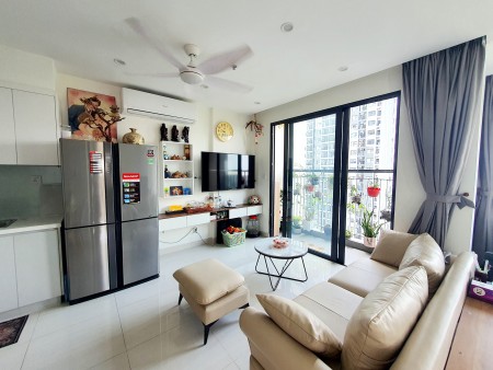 Chính chủ bán CH 2PN + 65m2 KĐT Vinhomes Smartcity Tây Mỗ