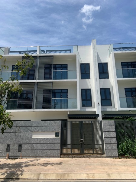 Cần bán nhà phố An Phú New City. Diện tích 160m2 giá 36 tỷ