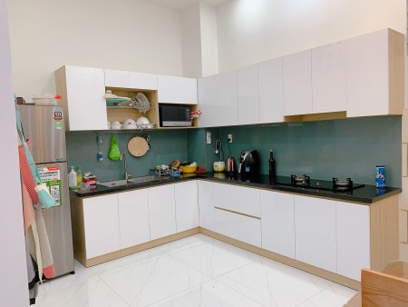Nhà 1T2L, 3PN, 3WC, sẵn 2 máy lạnh, hẻm xe hơi, QL13, Hiệp Bình Phước, Thủ Đức