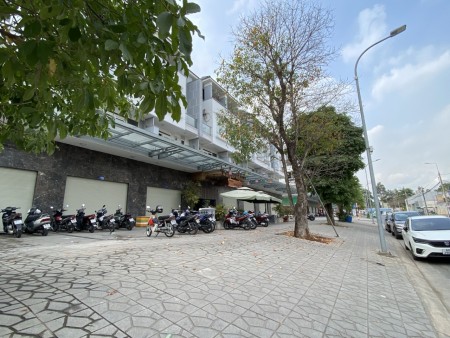 Đi đến slide 6