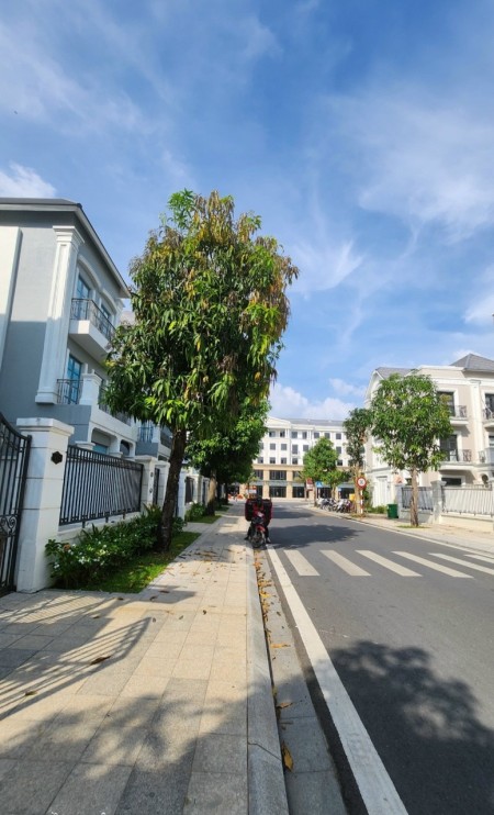 Đi đến slide 7