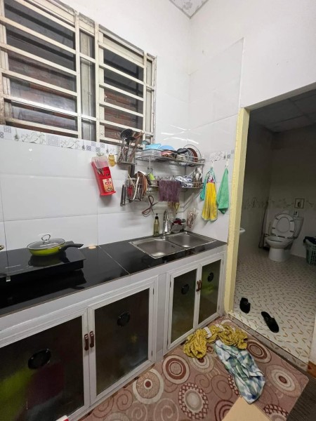Bán nhà ngõ phố Trương Định, ô tô đỗ cửa, 37 m2, giá 3.1 tỷ