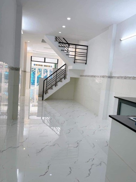 Bán nhà Âu Dương Lân, gần Tạ Quang cách trung tâm quận 5, quận 10, quận 3