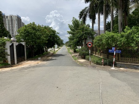 Đi đến slide 8