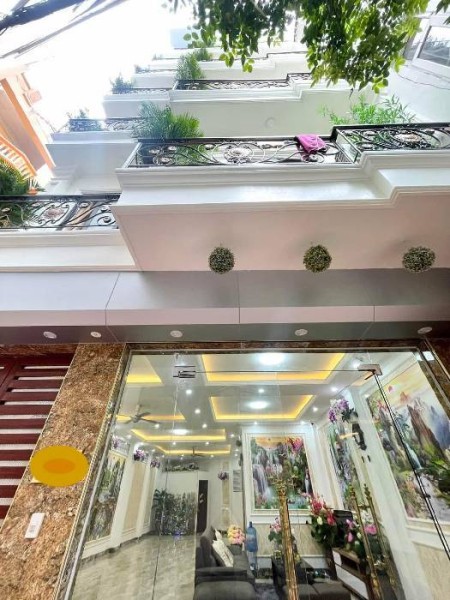 Bán nhà phố Nguyễn Chí Thanh, lô góc, ô tô, thang máy, MT rộng, 100Mx7T, nhỉnh 25 tỷ